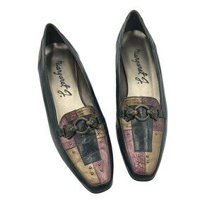 Margaret J. Vtg 80s Lion Embellished Leather Loafers